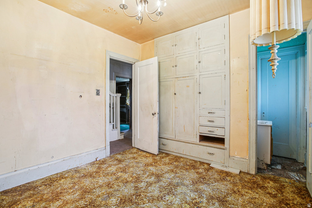 933 W GENTILE ST Layton, UT 84041