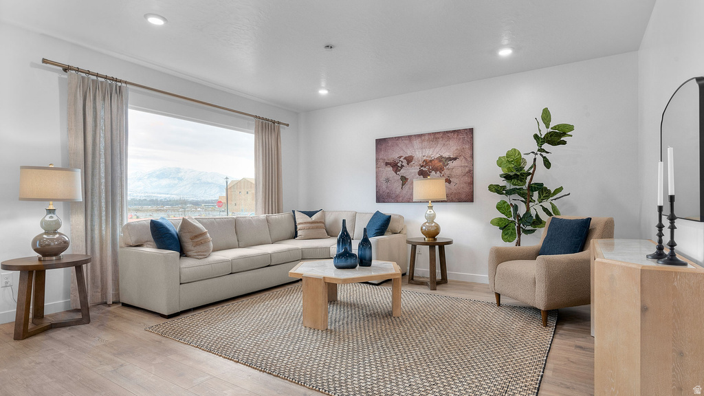 1992 E DORSET WAY Salem, UT 84653