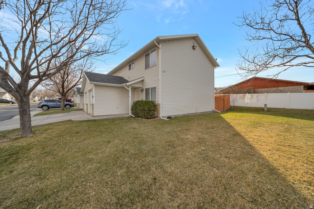 3162 S BUENA VERDE LN Magna, UT 84044