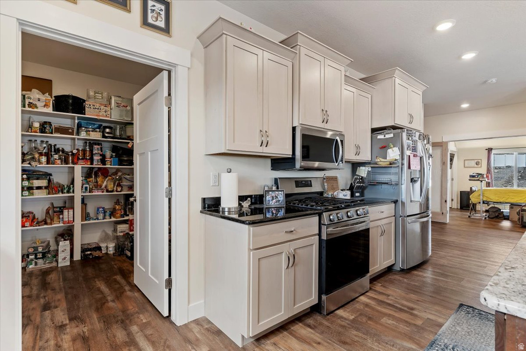 1208 N 2700 W Tremonton, UT 84337