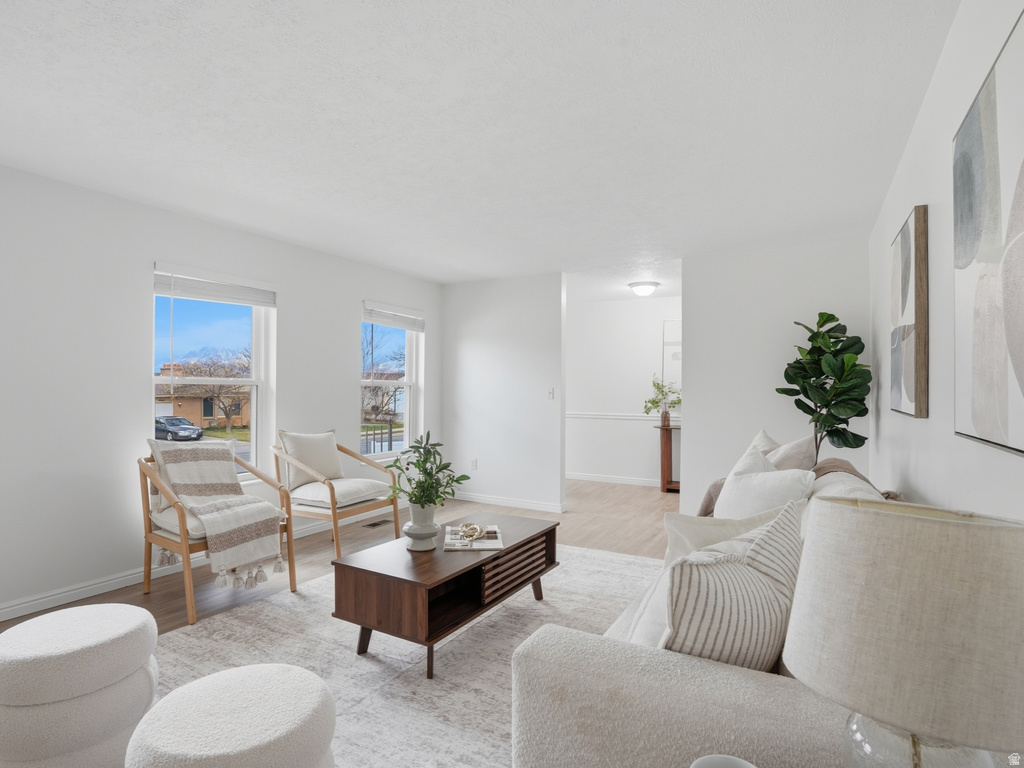 5908 S JONQUIL DR. Taylorsville, UT 84129