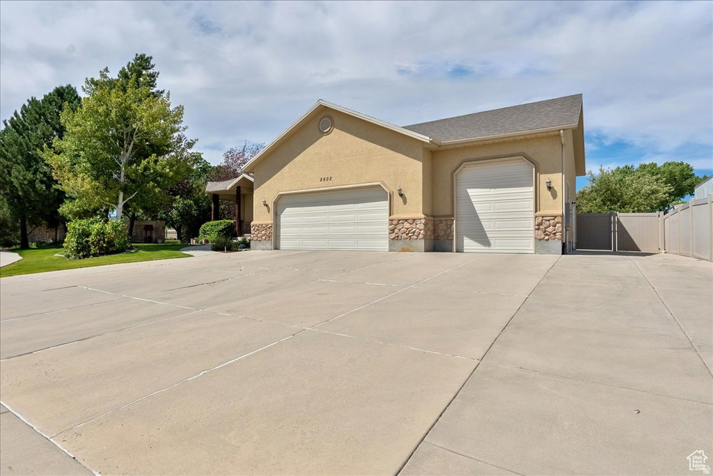 2602 W 11625 S Riverton, UT 84095