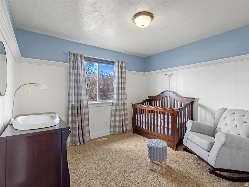 1137 E HOLMES LN Layton, UT 84041