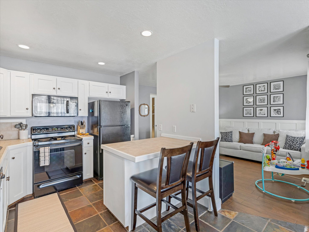 1137 E HOLMES LN Layton, UT 84041