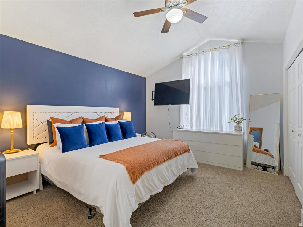 1137 E HOLMES LN Layton, UT 84041