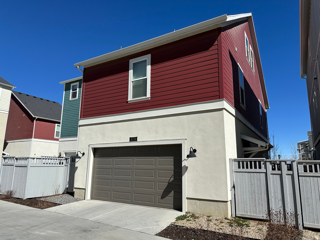 10726 S OQUIE RD South Jordan, UT 84009