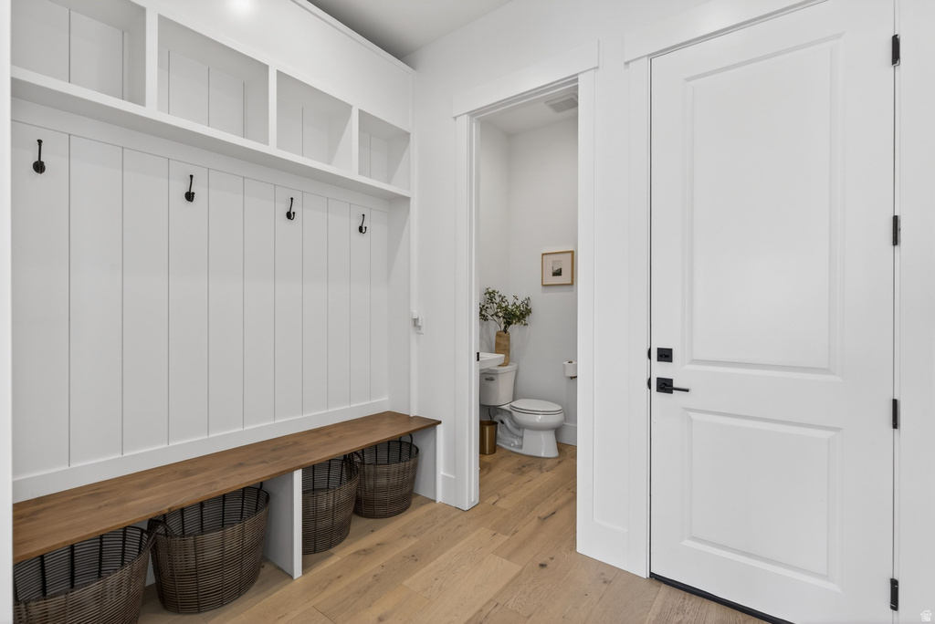 12292 S TUFF CANYON CV #808 Herriman, UT 84096