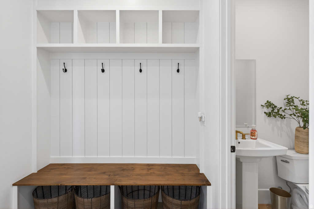 12292 S TUFF CANYON CV #808 Herriman, UT 84096