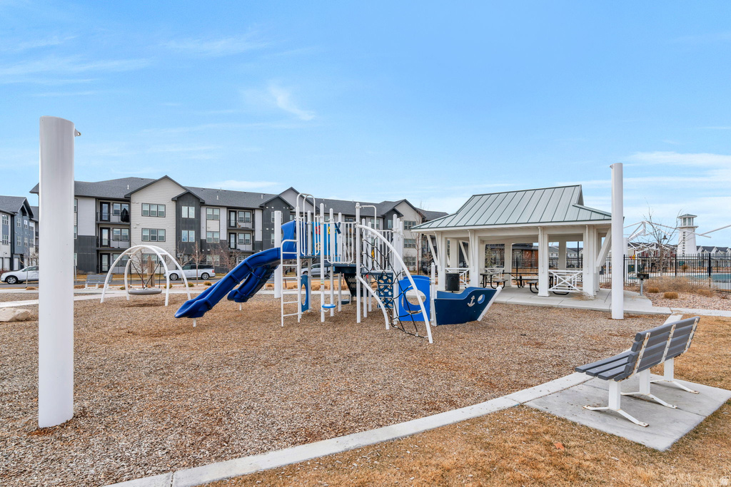 1089 E BEARING DR #1355 Saratoga Springs, UT 84045