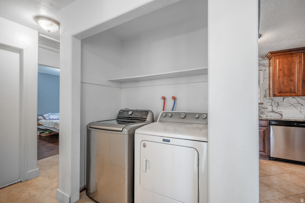 5481 W HEATH AVE Kearns, UT 84118