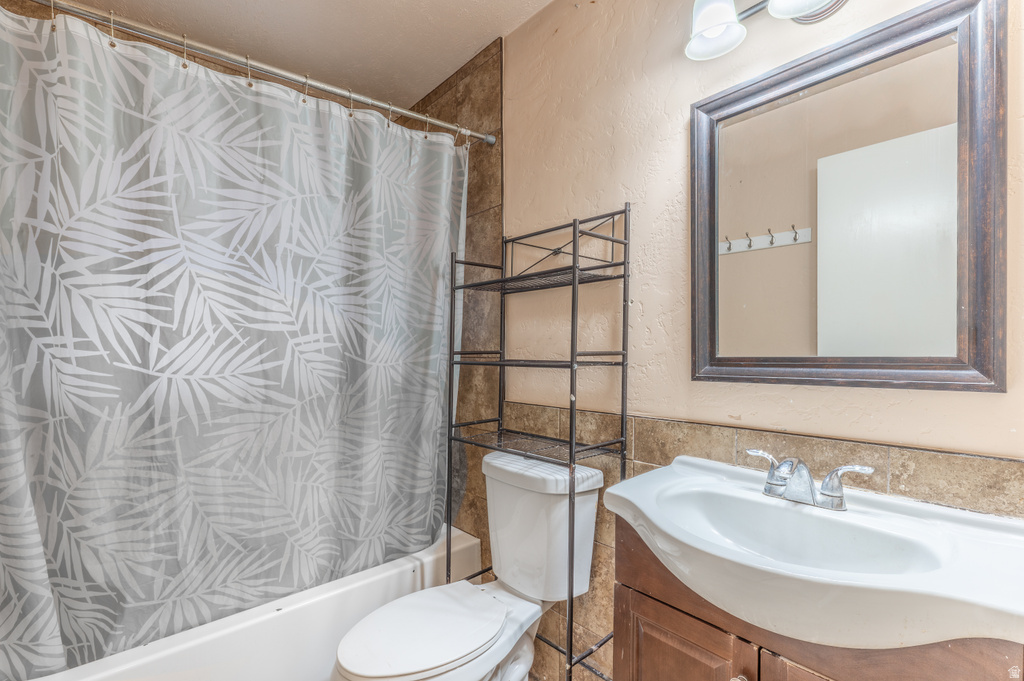 5481 W HEATH AVE Kearns, UT 84118