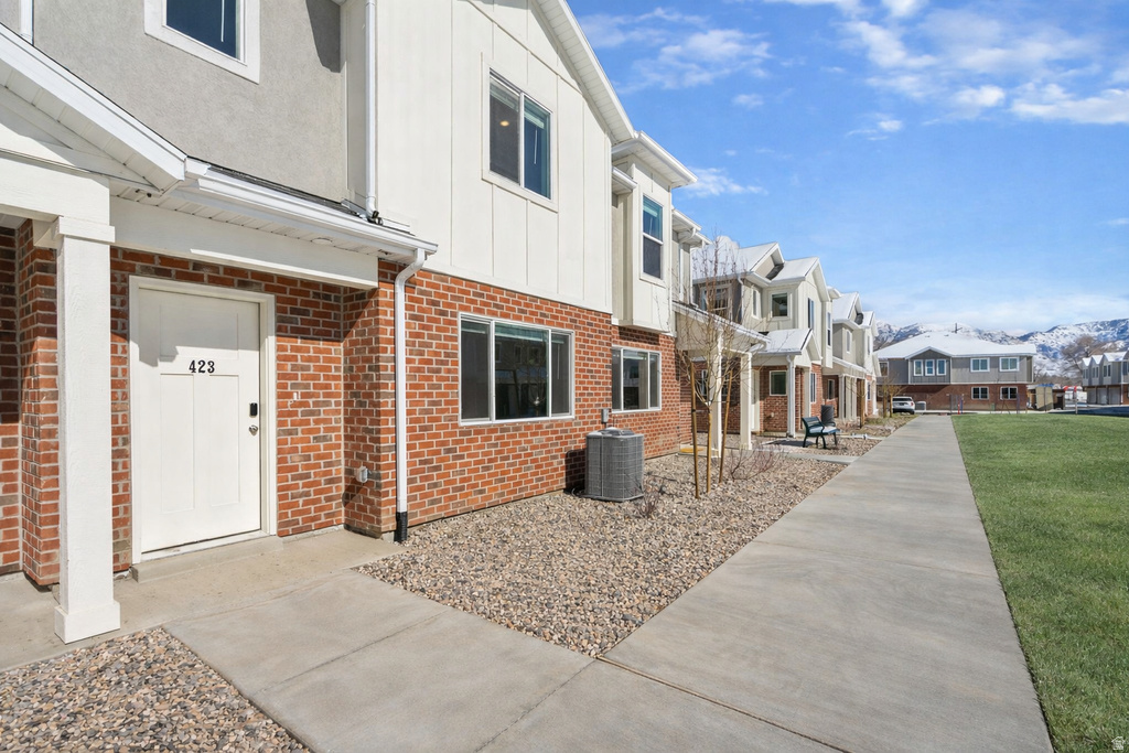 432 W 1100 S Ogden, UT 84404