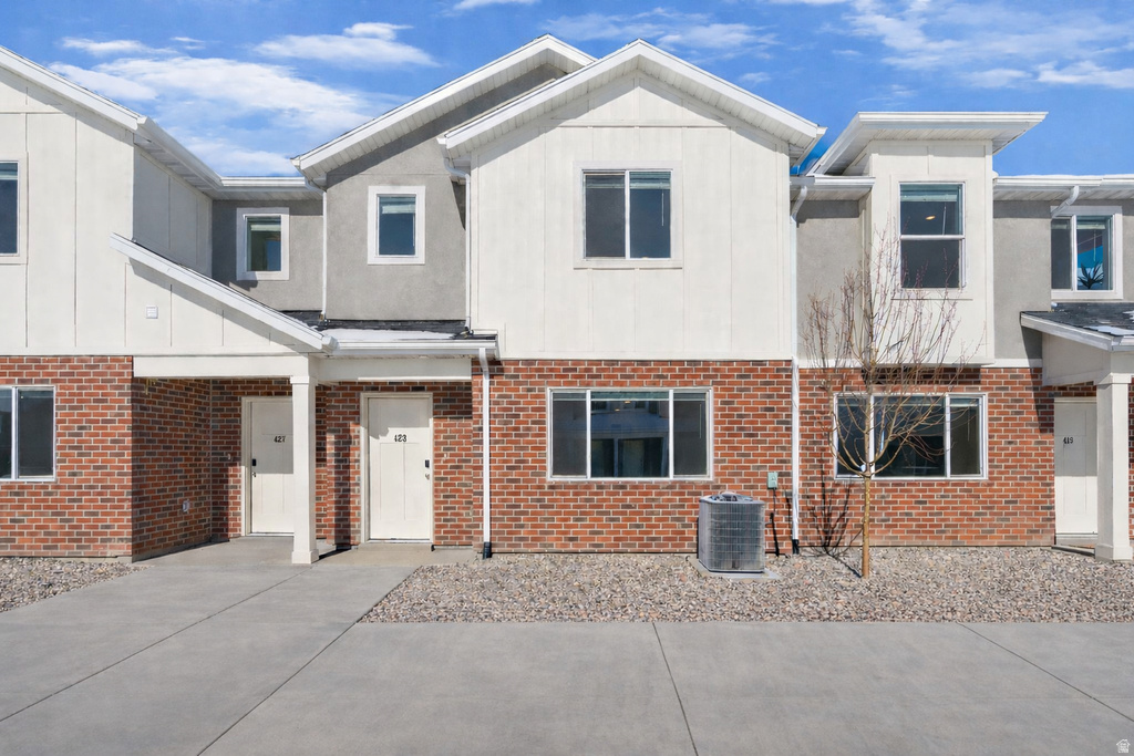 432 W 1100 S Ogden, UT 84404
