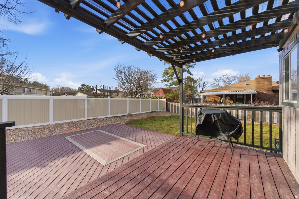 5496 S BASTILE DR Taylorsville, UT 84129