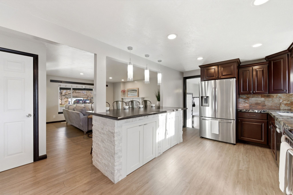 5496 S BASTILE DR Taylorsville, UT 84129