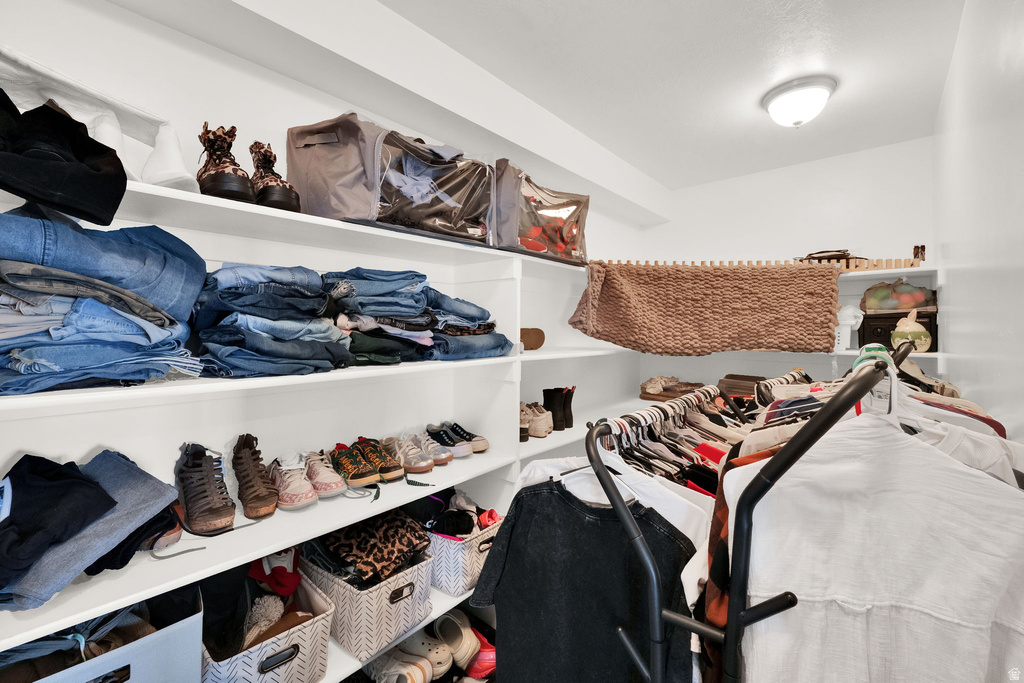 7032 W ECHO BLUFF DR Herriman, UT 84096