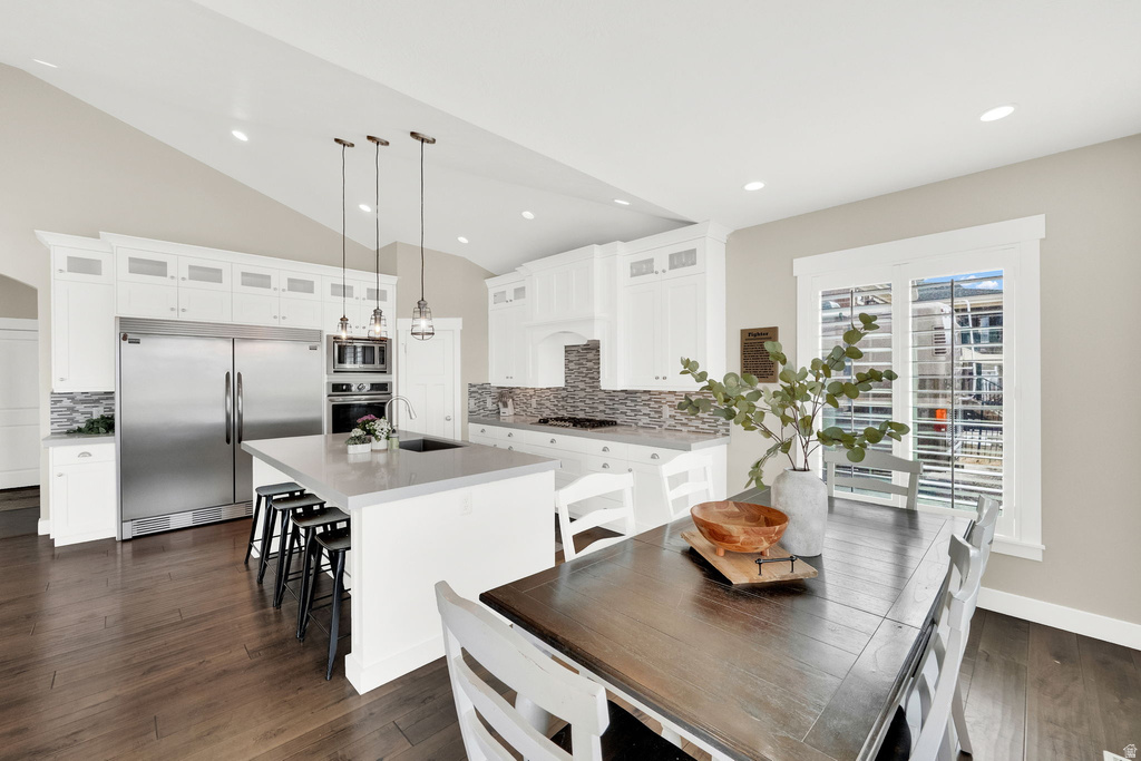 7032 W ECHO BLUFF DR Herriman, UT 84096