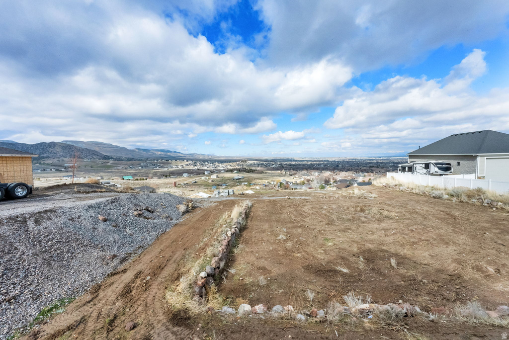 7032 W ECHO BLUFF DR Herriman, UT 84096