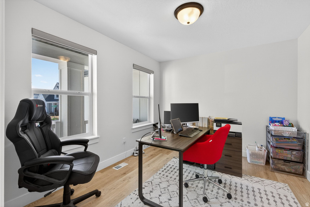 1449 N MCKENZIE WAY Saratoga Springs, UT 84045