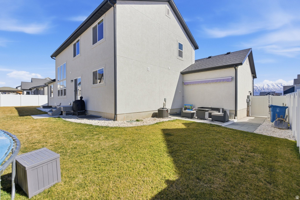 1449 N MCKENZIE WAY Saratoga Springs, UT 84045