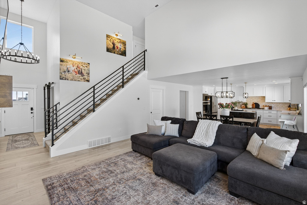 1449 N MCKENZIE WAY Saratoga Springs, UT 84045