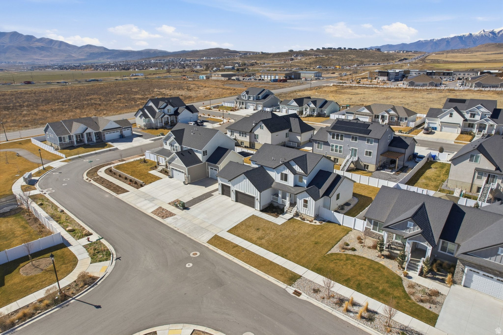 1449 N MCKENZIE WAY Saratoga Springs, UT 84045