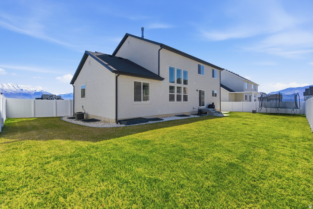 1449 N MCKENZIE WAY Saratoga Springs, UT 84045