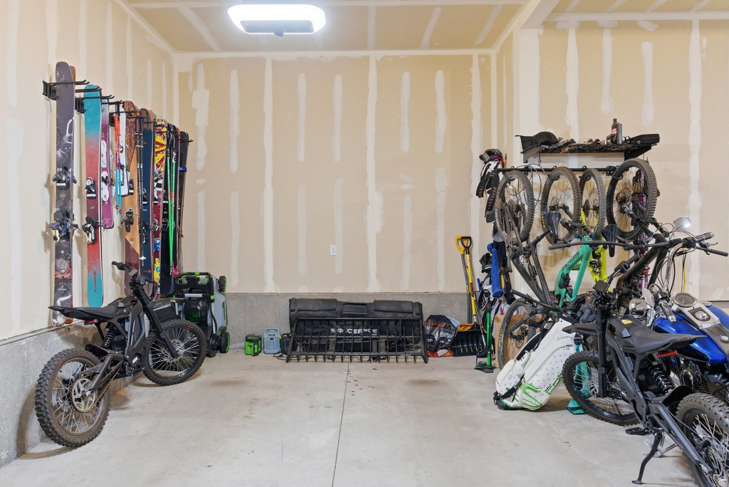 1449 N MCKENZIE WAY Saratoga Springs, UT 84045