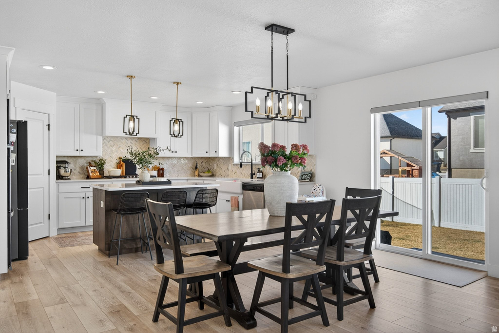 1449 N MCKENZIE WAY Saratoga Springs, UT 84045