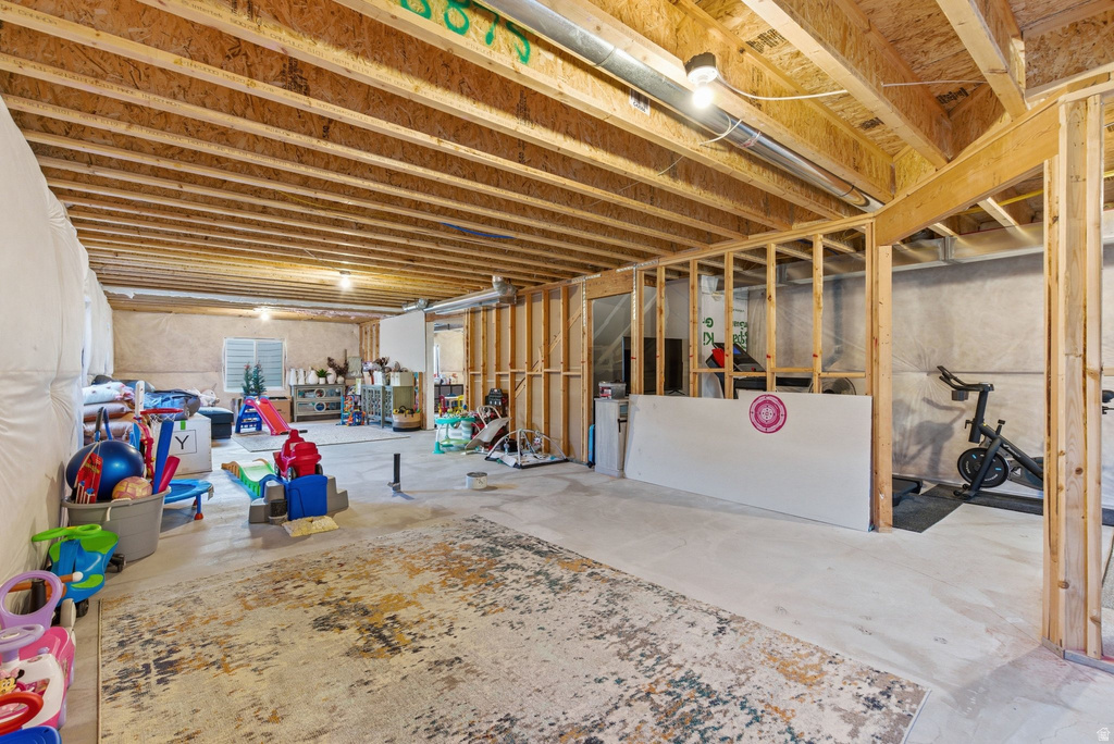 1449 N MCKENZIE WAY Saratoga Springs, UT 84045