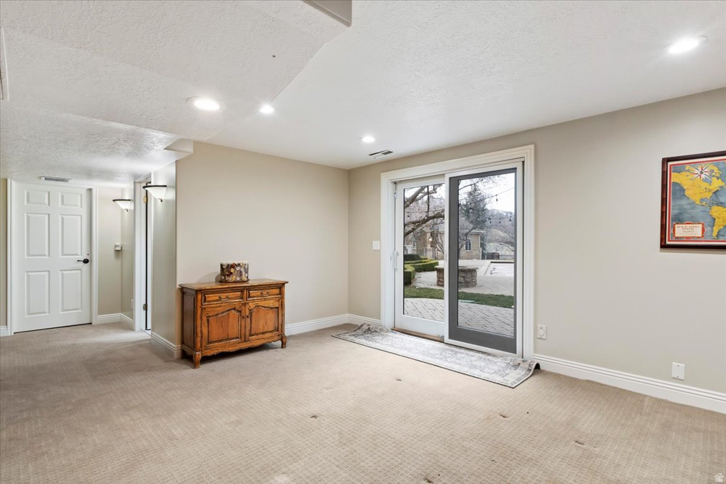 3450 E HIDDEN OAK DR Salt Lake City, UT 84121