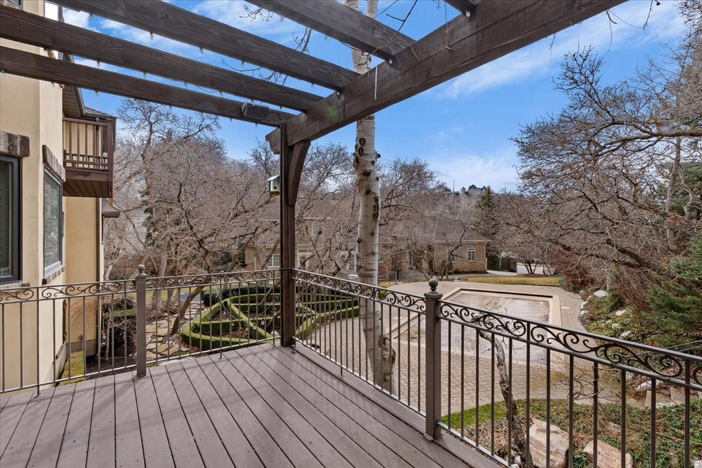 3450 E HIDDEN OAK DR Salt Lake City, UT 84121