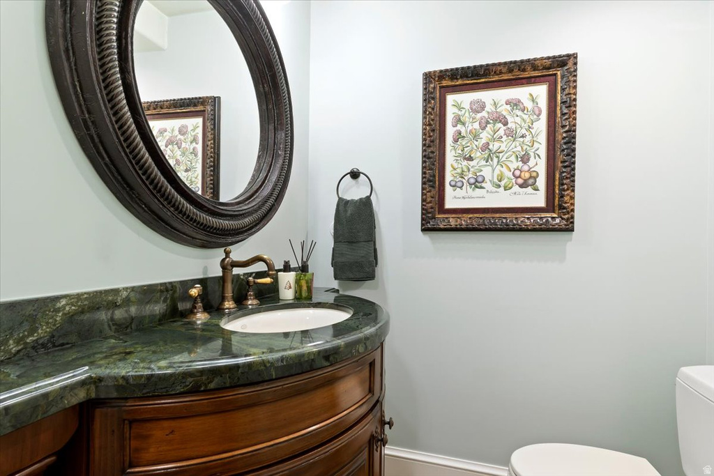 3450 E HIDDEN OAK DR Salt Lake City, UT 84121