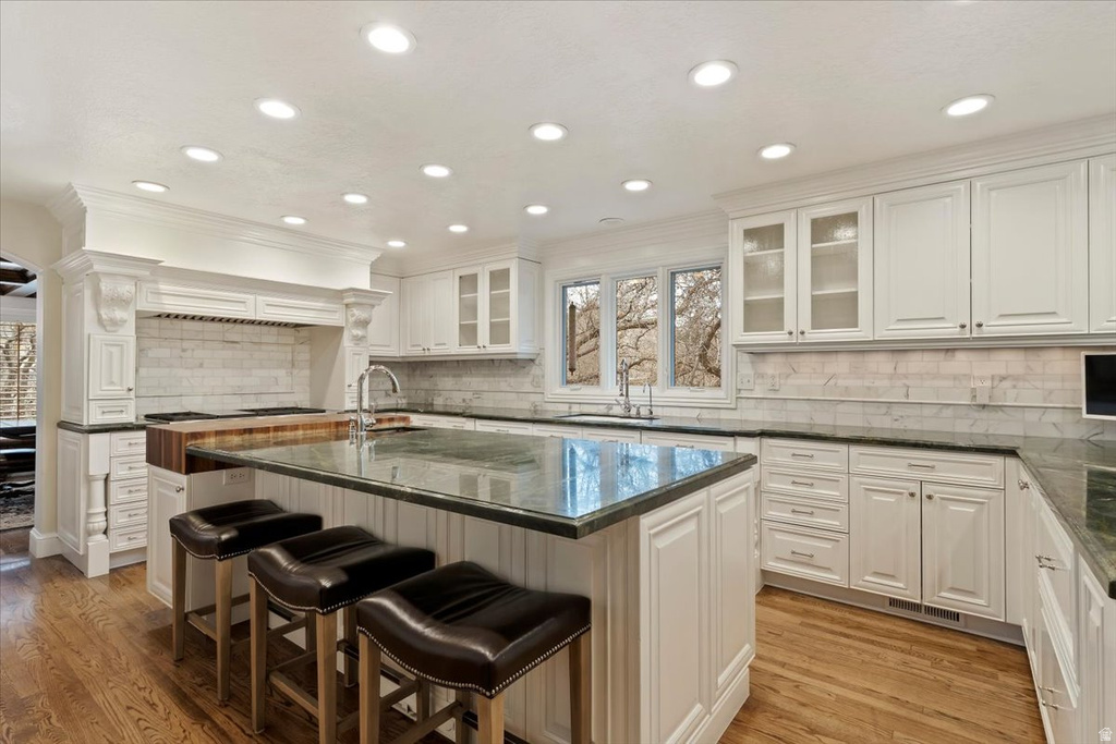 3450 E HIDDEN OAK DR Salt Lake City, UT 84121