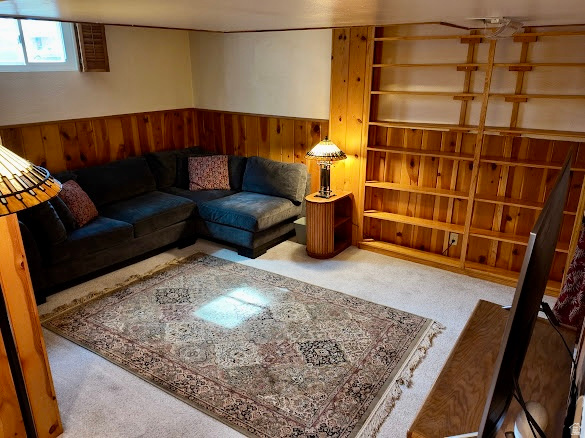 2947 S HUDSON CIR Salt Lake City, UT 84106