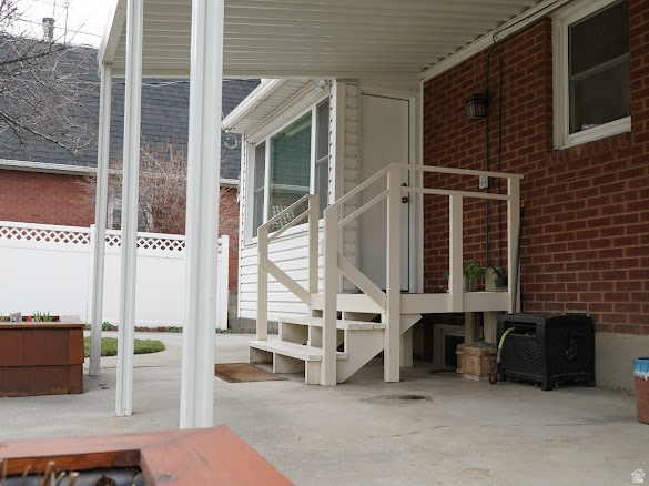 2947 S HUDSON CIR Salt Lake City, UT 84106