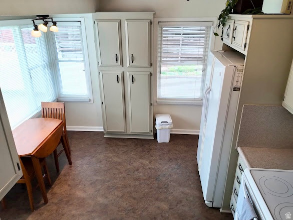 2947 S HUDSON CIR Salt Lake City, UT 84106