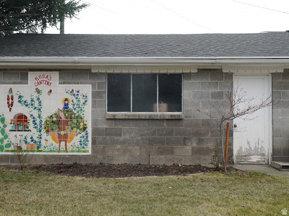 2947 S HUDSON CIR Salt Lake City, UT 84106