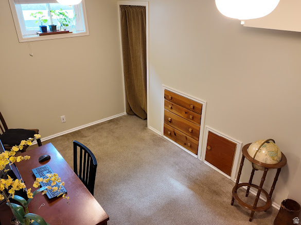 2947 S HUDSON CIR Salt Lake City, UT 84106