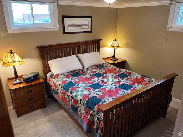 2947 S HUDSON CIR Salt Lake City, UT 84106