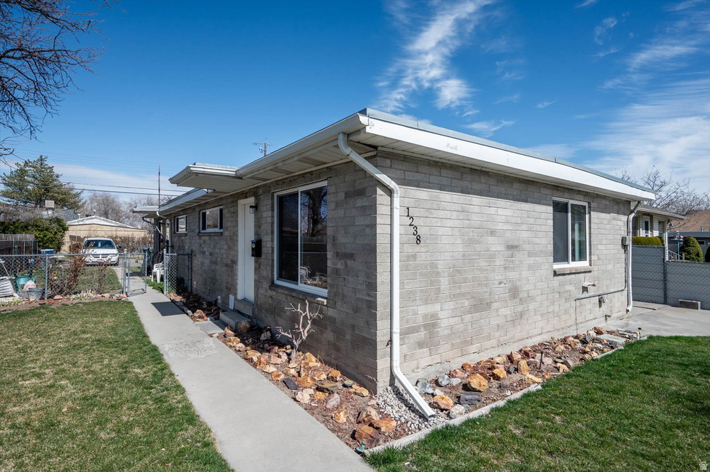 1238 W 700 S Salt Lake City, UT 84104