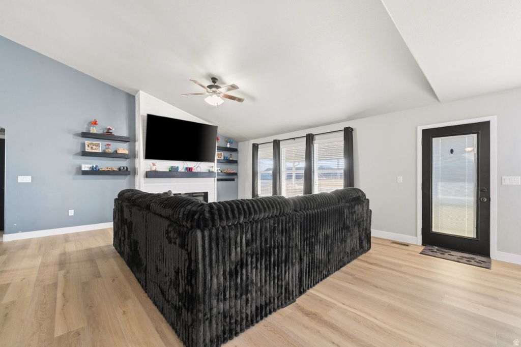 3561 S 5160 W Hooper, UT 84315