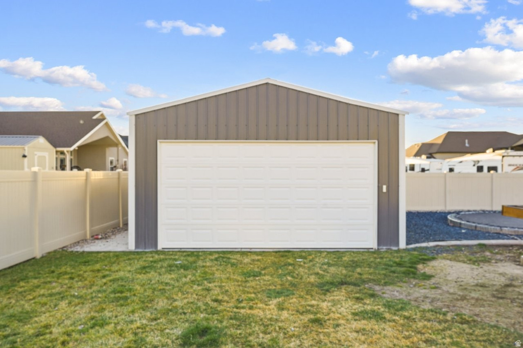 3561 S 5160 W Hooper, UT 84315
