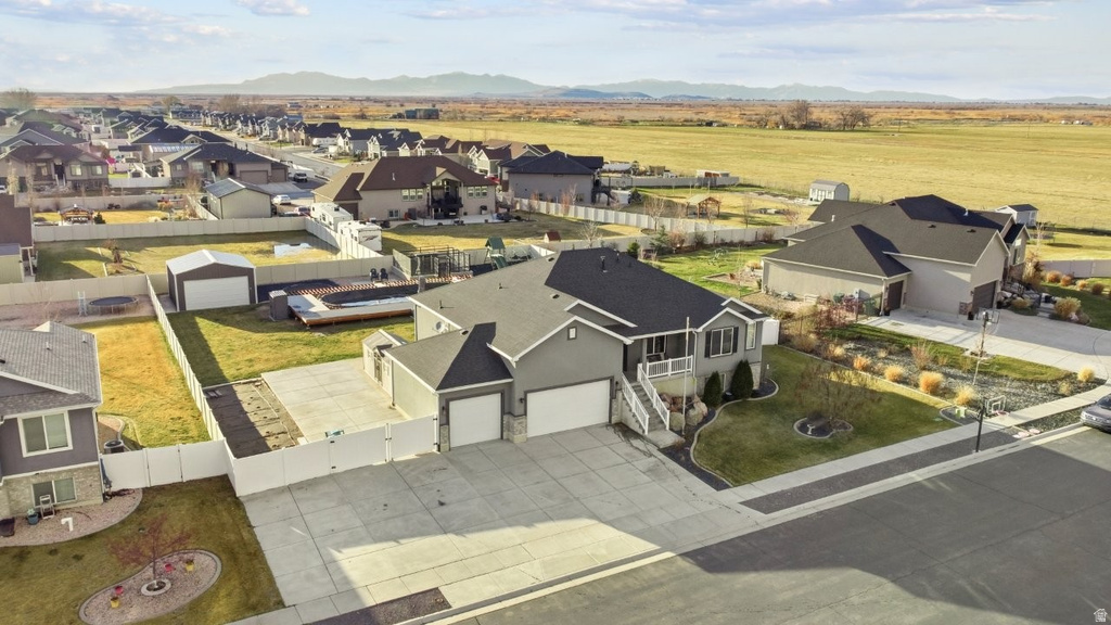 3561 S 5160 W Hooper, UT 84315