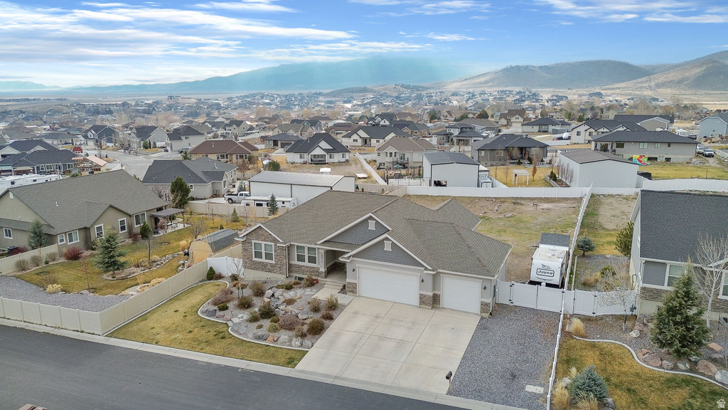 9913 N OUTLOOK WAY Eagle Mountain, UT 84005
