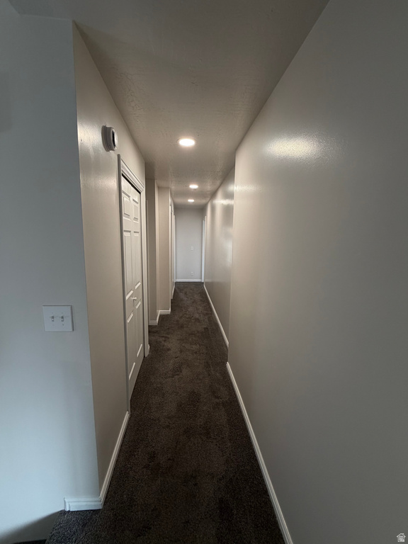 8722 S OAKWOOD PARK CIR Sandy, UT 84094