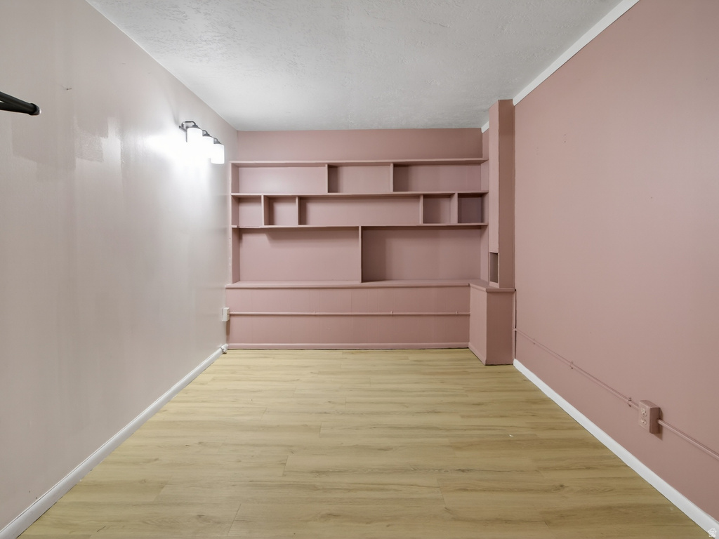 2744 E 7265 S Cottonwood Heights, UT 84121