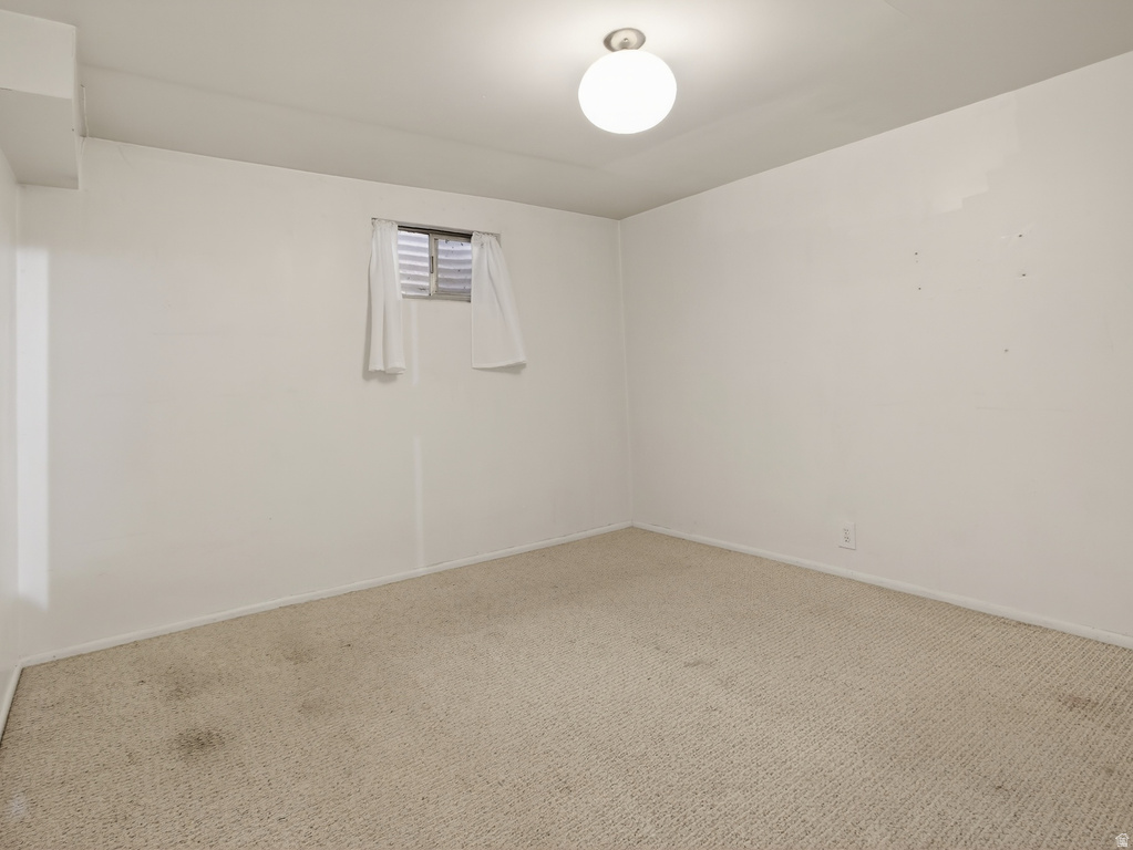 2744 E 7265 S Cottonwood Heights, UT 84121