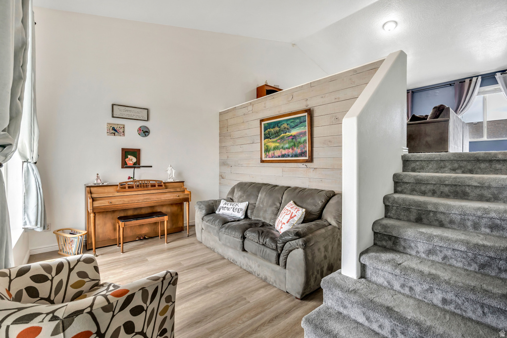 7558 S MESA MAPLE DR West Jordan, UT 84081