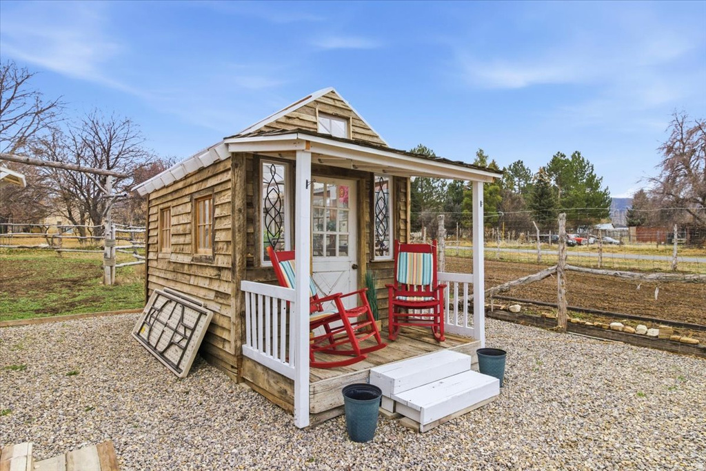 287 S 100 E Spring City, UT 84662